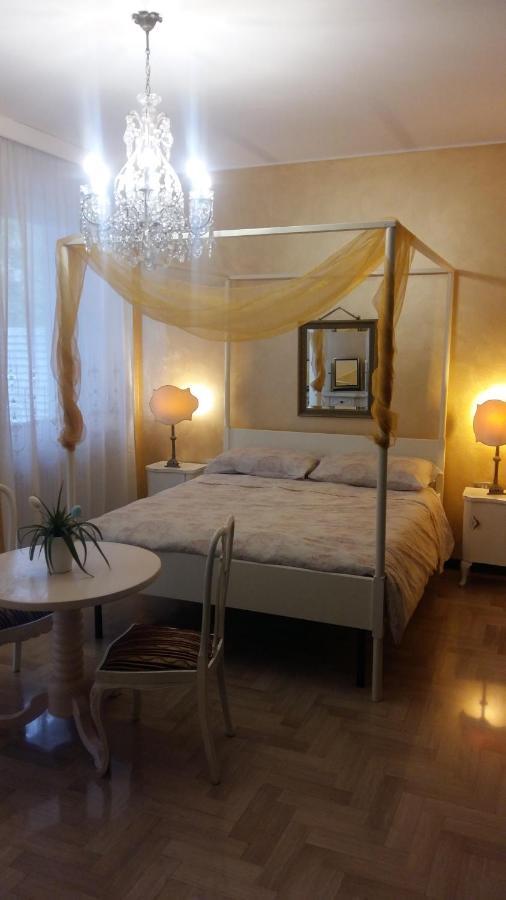 La Martino B&B 바레세 외부 사진